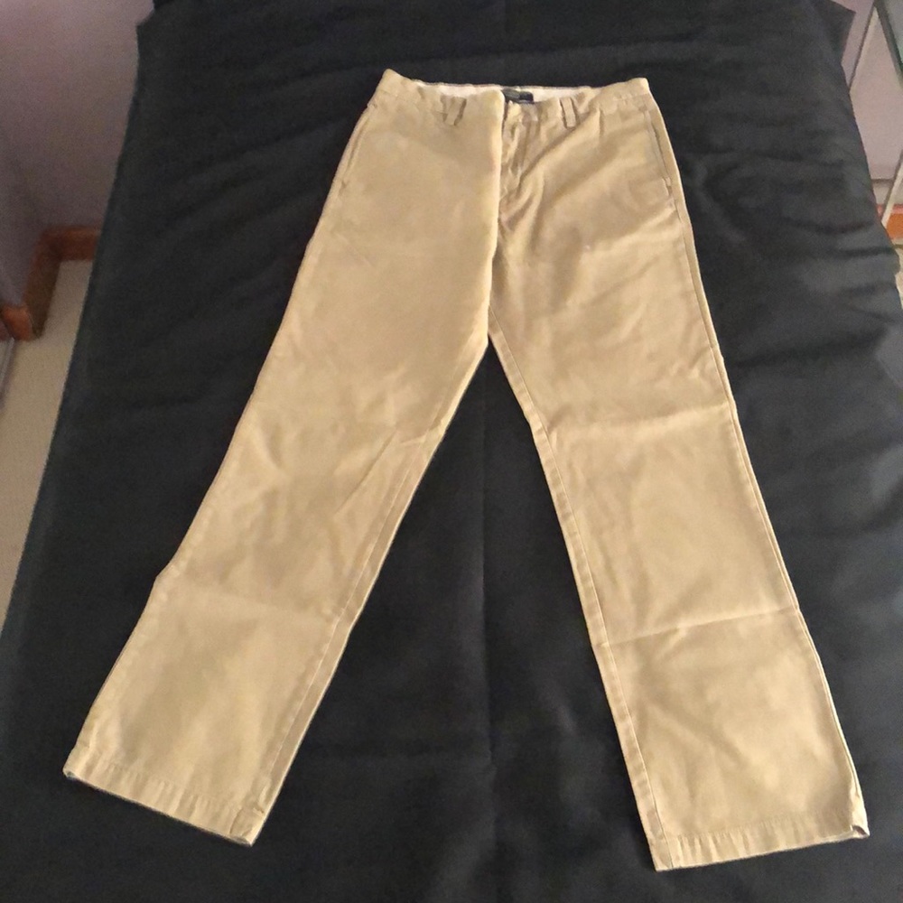 Banana Republic khaki pants. 31x34